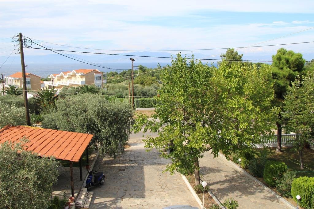 Doukas Hotel Skala Rachoni  Ngoại thất bức ảnh