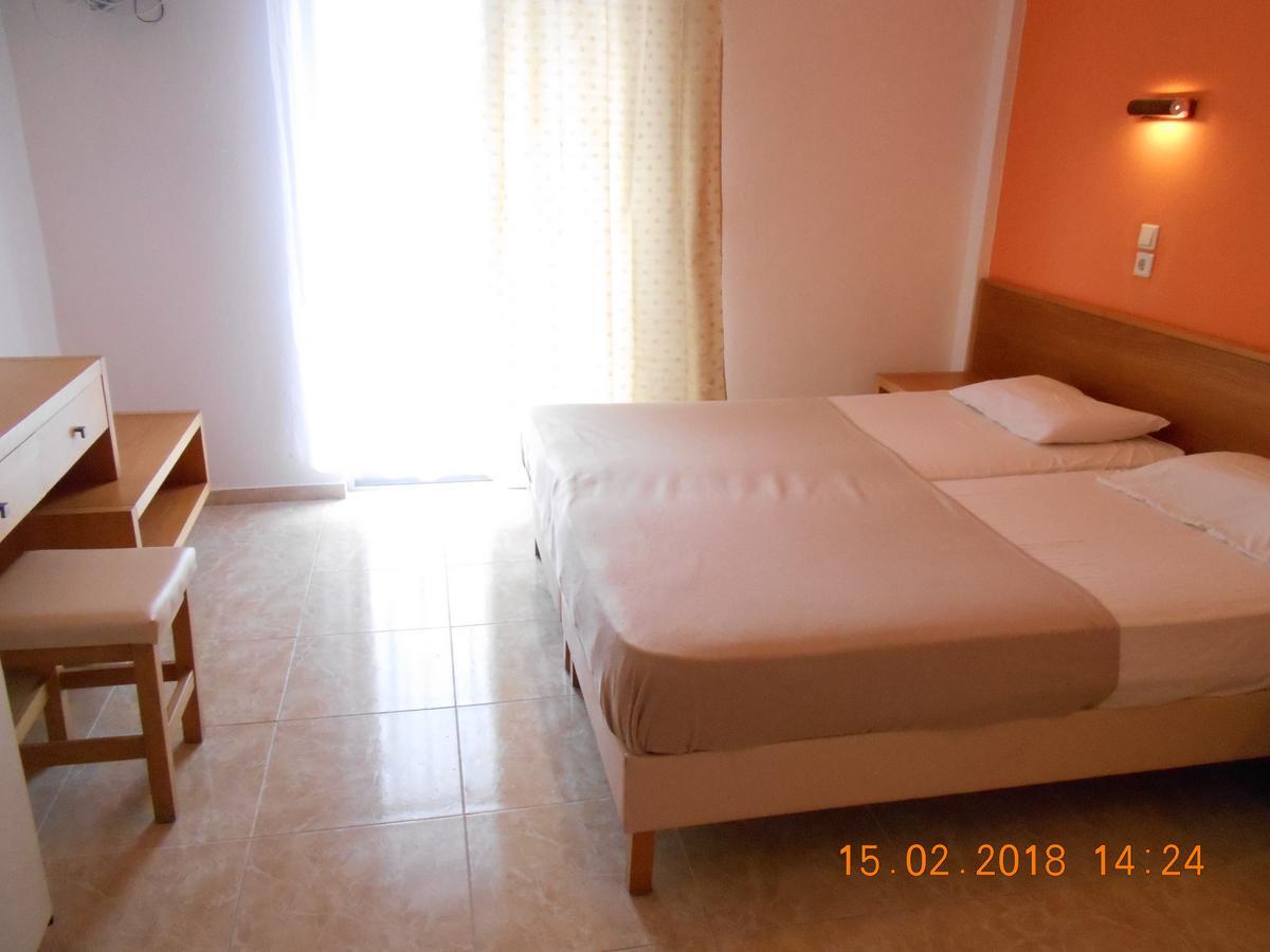 Doukas Hotel Skala Rachoni  Ngoại thất bức ảnh